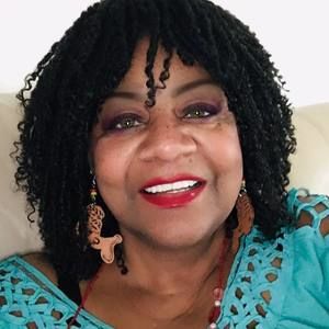 Meet your Posher, Marilyn doll maker